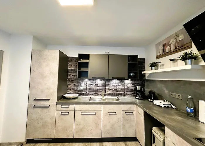 Himmelblau * Burgen (Mayen-Koblenz)